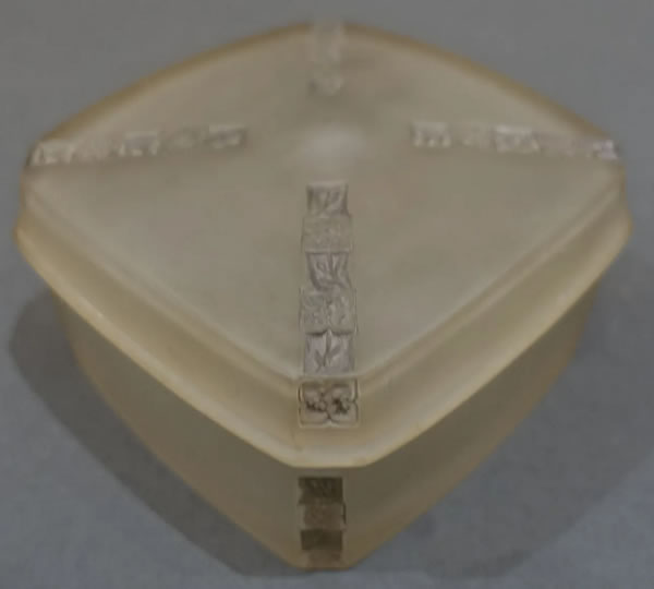 Rene Lalique Box Fleurettes