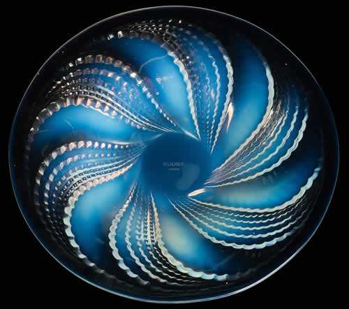 Rene Lalique Coupe Ouverte Fleurons