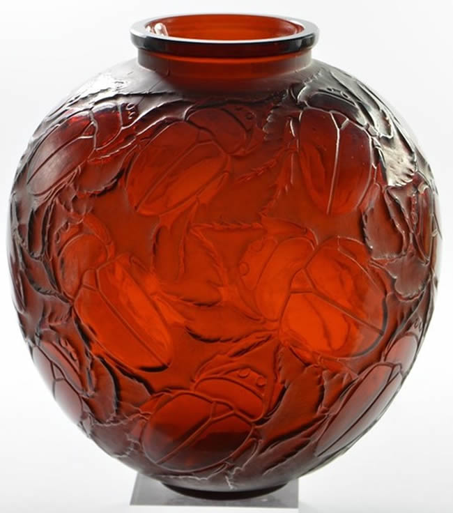 Rene Lalique Vase Gros Scarabees