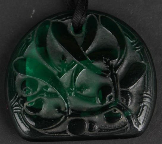 Rene Lalique Pendant Gui