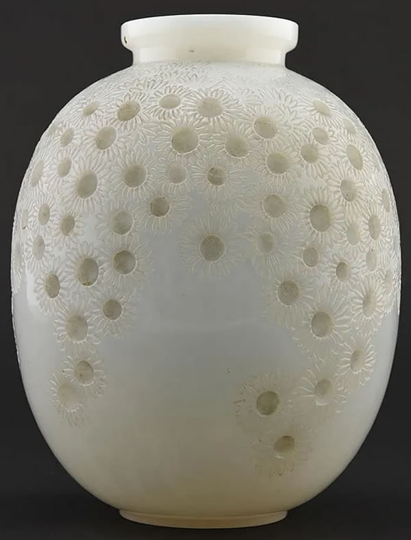 Rene Lalique Vase Marguerites