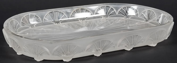 Rene Lalique Table Centre Oeillets