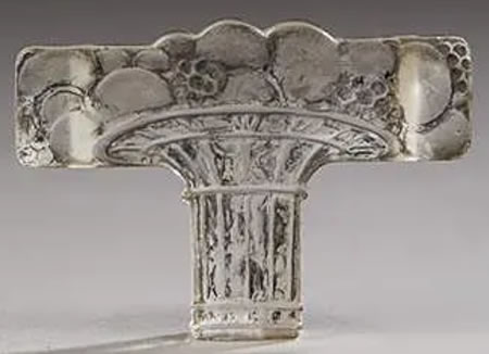 Rene Lalique Pendentif Panier de Fruits