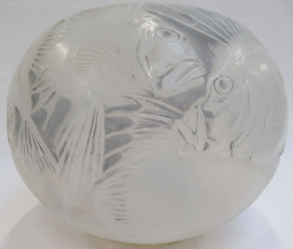 Rene Lalique Vase Poissons