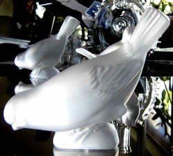 Moineau Hardi Bird Lalique France Crystal Paperweight