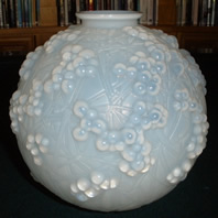 R Lalique Vase Druide