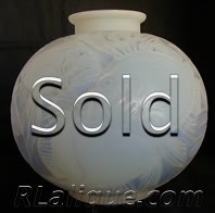 R Lalique Vase Poissons