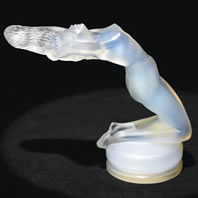 R Lalique Opalescent Chrysis Mascot