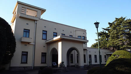 Tokyo Teien Museum with Rene Lalique Glass